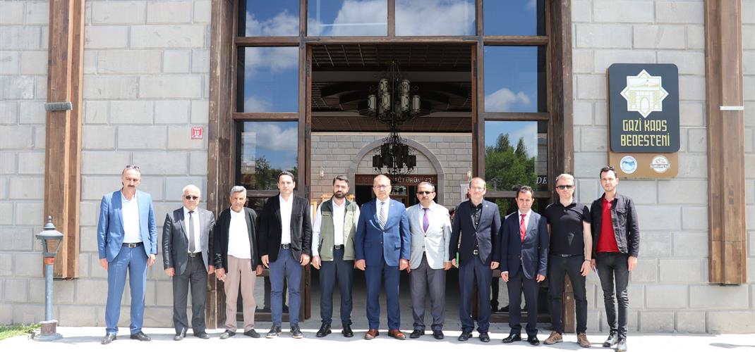Haziran ayı Kars İli Taşra Birimleri Koordinasyon ve Değerlendirme Toplantısı, Kars TMO Ajans Amiri Rahim GÜRE ev sahipliğinde gerçekleştirildi. 