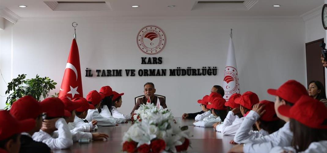  Lider Çocuk Tarım Kampı’nda Geleceğin Liderleri Tarımla Buluştu!